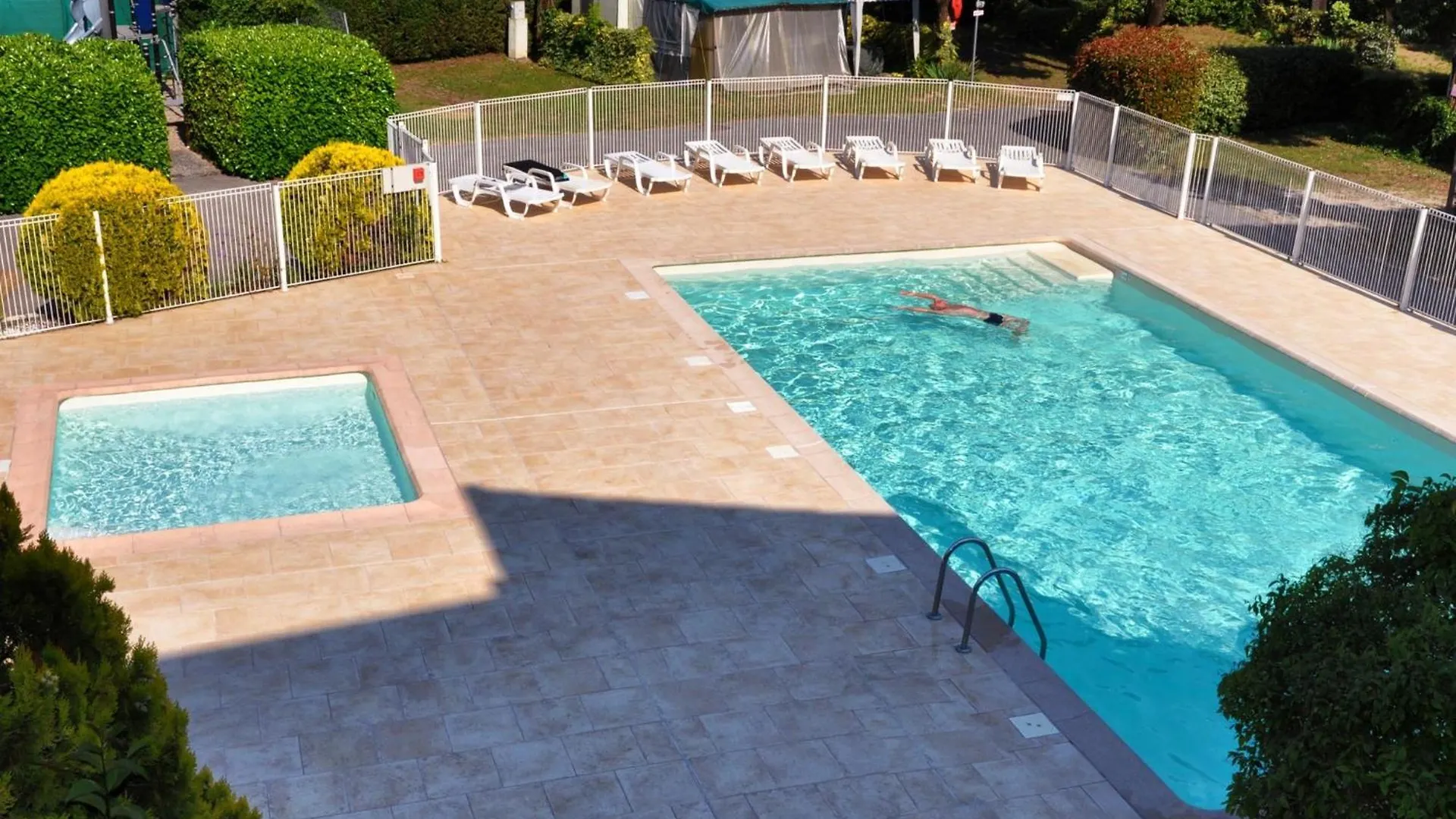 Camping Val Fleuri Atc Cagnes-Sur-Mer Campsite